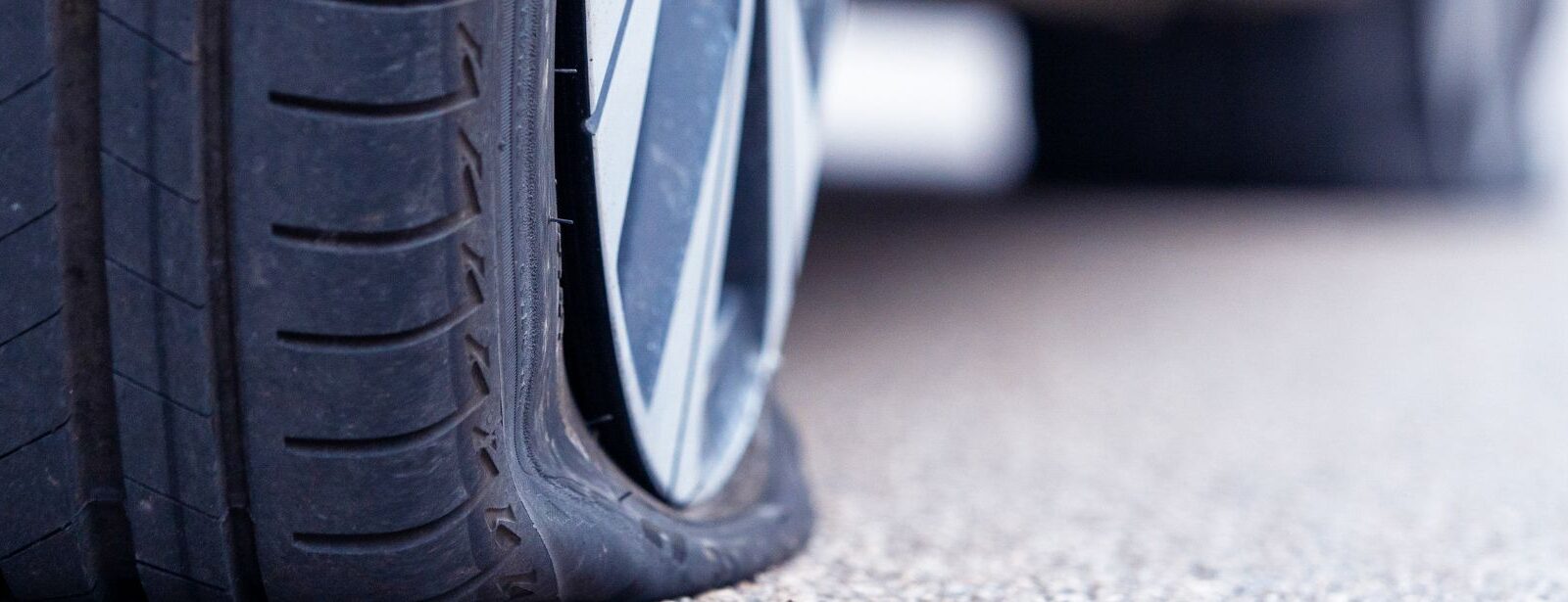 Building Lasting Relationships Through Expert Tire Service